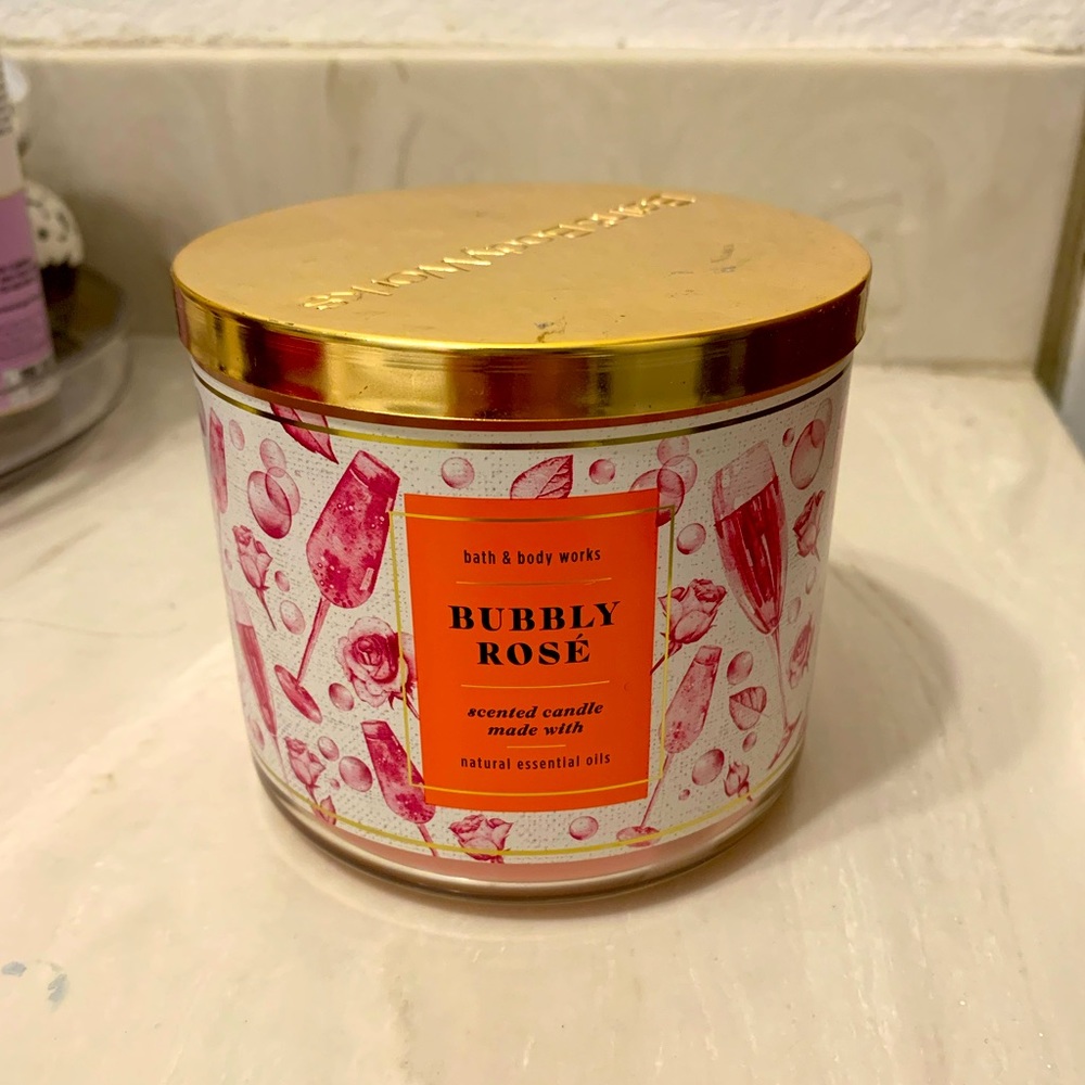 Bath and Body Works Bubbly Rose 3 Wick Candle